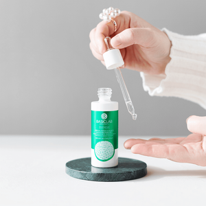 5% Niacinamide Serum gegen Unreinheiten