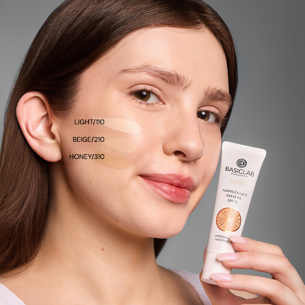 Feuchtigkeitsspendende BB Cream LSF 15 (210/Beige)